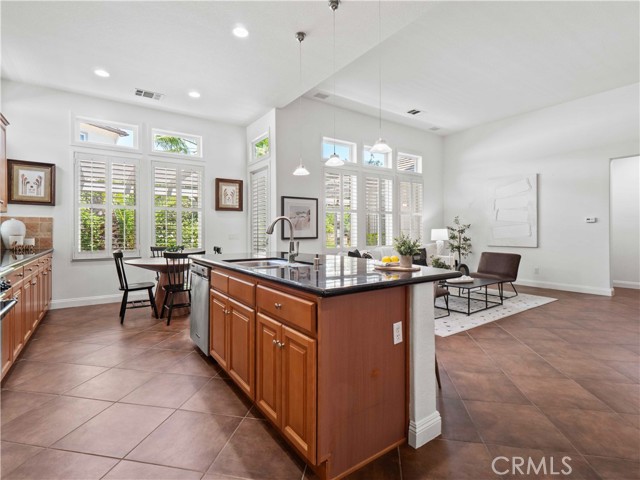 25679 Smoketree Lane, Valencia CA: https://media.crmls.org/medias/f390183f-45f7-4131-aab9-6c5d09e3bf32.jpg