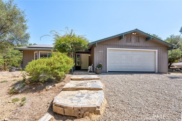Detail Gallery Image 1 of 1 For 30972 Willow Pond Ln, Coarsegold,  CA 93614 - 3 Beds | 2 Baths