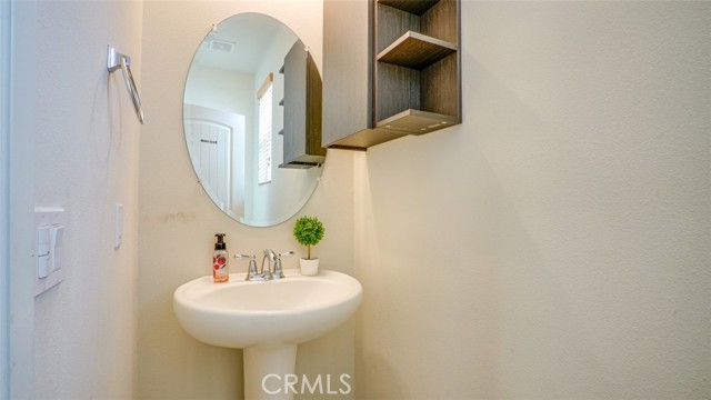 4248 W 5th Street, Santa Ana CA: https://media.crmls.org/medias/f390a66a-db14-4048-97de-b51e4cc2445e.jpg