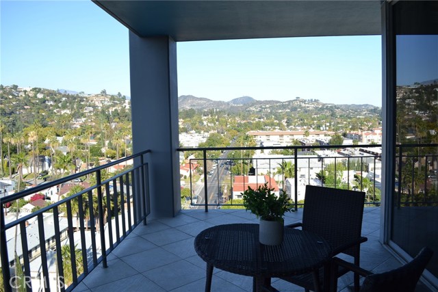 Detail Gallery Image 51 of 55 For 1155 N Brand Bld #1101,  Glendale,  CA 91202 - 3 Beds | 2 Baths