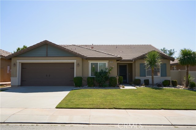 1358 Clover Way, Beaumont CA: https://media.crmls.org/medias/f390d004-c6ef-4545-b07b-bee5f2e2e877.jpg