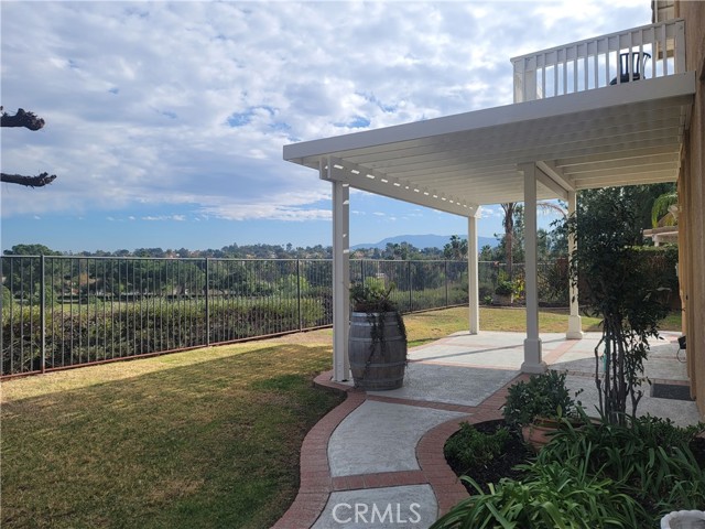 Detail Gallery Image 2 of 50 For 31163 Dog Leg Cir, Temecula,  CA 92591 - 4 Beds | 2/1 Baths