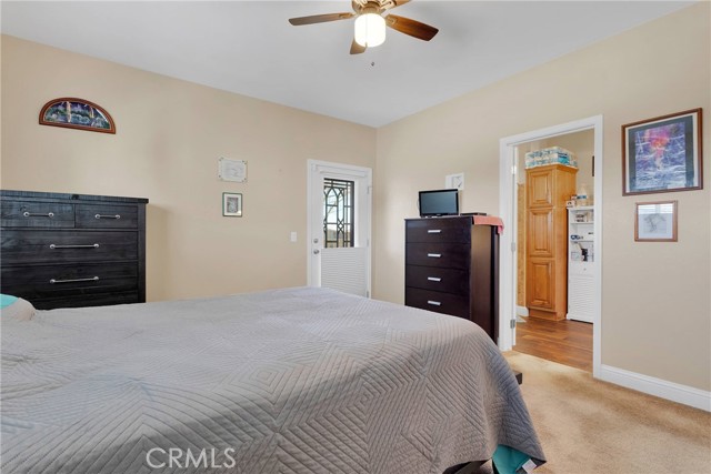 13393 Mariposa Road, Victorville CA: https://media.crmls.org/medias/f3917829-fd32-45da-9e1e-615e22436af2.jpg