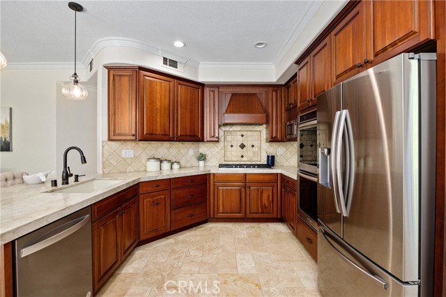 Detail Gallery Image 15 of 55 For 18 via Tigra, Rancho Santa Margarita,  CA 92688 - 4 Beds | 3 Baths
