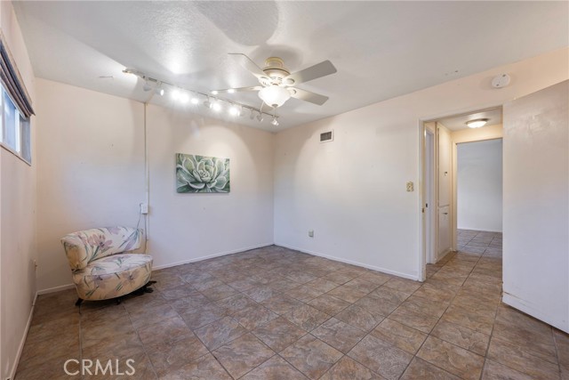 14673 Hawes Street photo 31