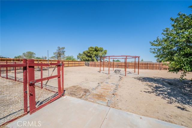 Detail Gallery Image 26 of 38 For 14150 Manzano Rd, Victorville,  CA 92392 - 3 Beds | 2 Baths