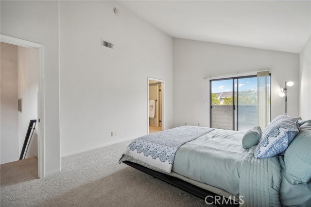 Detail Gallery Image 26 of 58 For 25 Lafayette Ct, Manhattan Beach,  CA 90266 - 2 Beds | 2 Baths