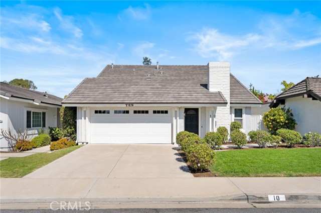 Detail Gallery Image 2 of 25 For 10 Poinsettia, Irvine,  CA 92604 - 3 Beds | 2/1 Baths