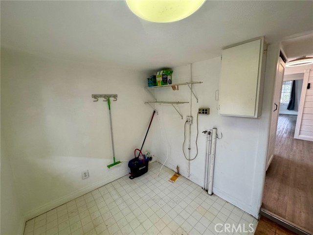 155 S Pennsylvania Avenue, Glendora CA: https://media.crmls.org/medias/f3953c97-08c8-42fd-9734-f3ea5de2b06e.jpg