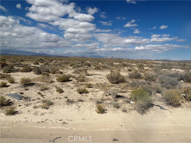 0 Vac/83 Ste/Vic Avenue H9, Lancaster, California 93535, ,Land,For Sale,0 Vac/83 Ste/Vic Avenue H9,CRSR23205956