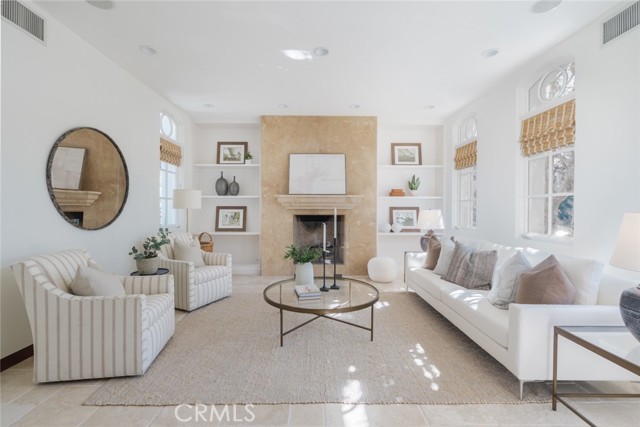 126 Via Koron, Newport Beach CA: https://media.crmls.org/medias/f395ef55-5bfb-4722-aa0f-8d0fceba123a.jpg