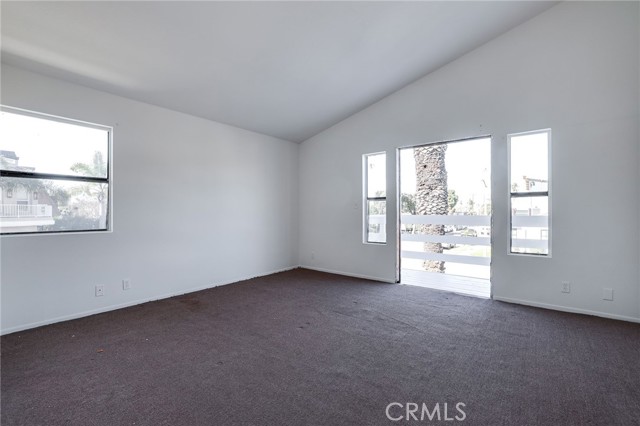 Detail Gallery Image 13 of 15 For 502 12th, Huntington Beach,  CA 92648 - 3 Beds | 2 Baths