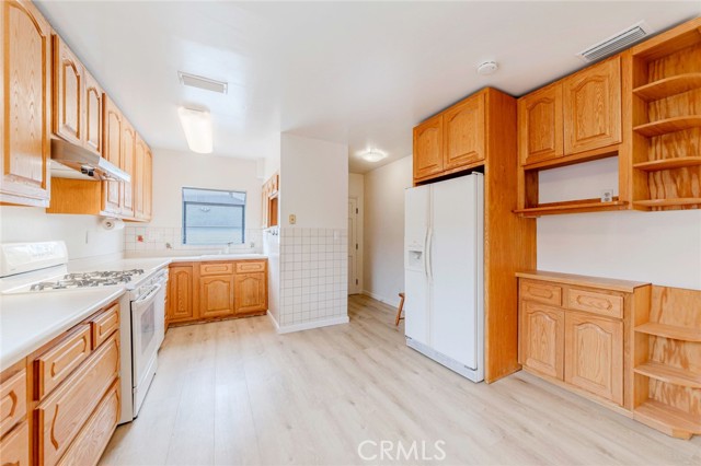 Detail Gallery Image 10 of 14 For 708 W California Ave, Glendale,  CA 91203 - 2 Beds | 1 Baths