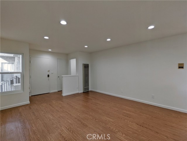 1159 Linden Avenue, Glendale CA: https://media.crmls.org/medias/f396f74b-98e9-423b-ac7d-4dbfced308c8.jpg