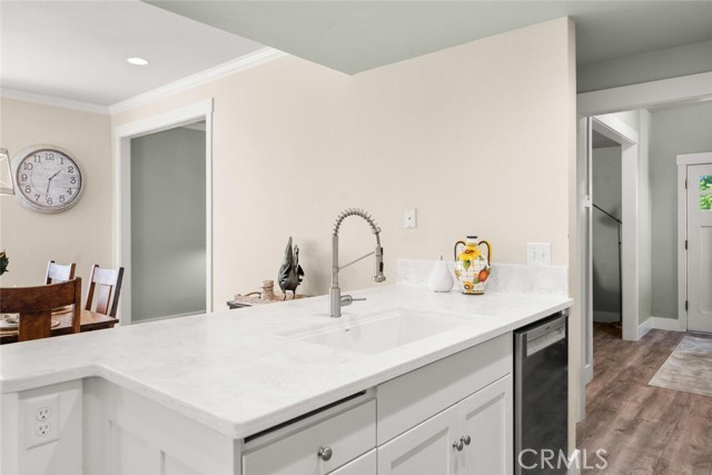 Detail Gallery Image 14 of 52 For 1783 Roth St, Chico,  CA 95928 - 3 Beds | 2/1 Baths