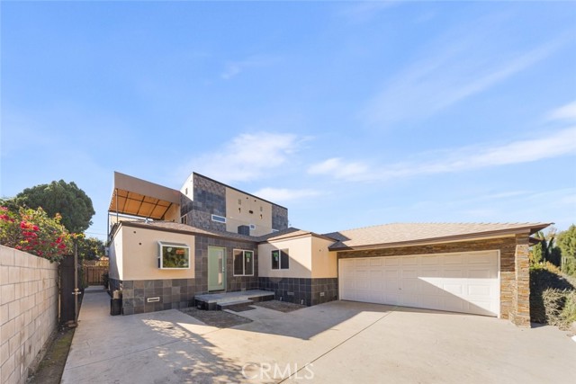 Detail Gallery Image 34 of 50 For 18748 Collins St, Tarzana,  CA 91356 - 4 Beds | 3 Baths