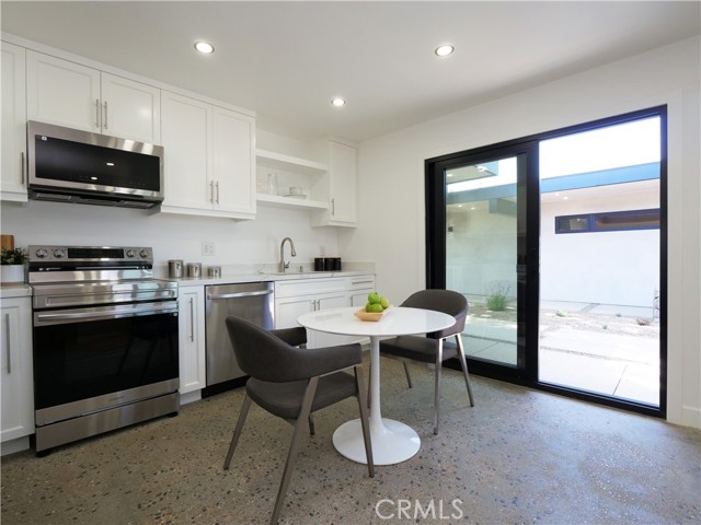 Detail Gallery Image 36 of 41 For 2741 Vista Mesa Dr, Rancho Palos Verdes,  CA 90275 - 2 Beds | 2 Baths