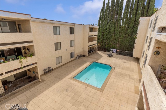 Detail Gallery Image 19 of 21 For 125 N Allen, Pasadena,  CA 91106 - 2 Beds | 2 Baths