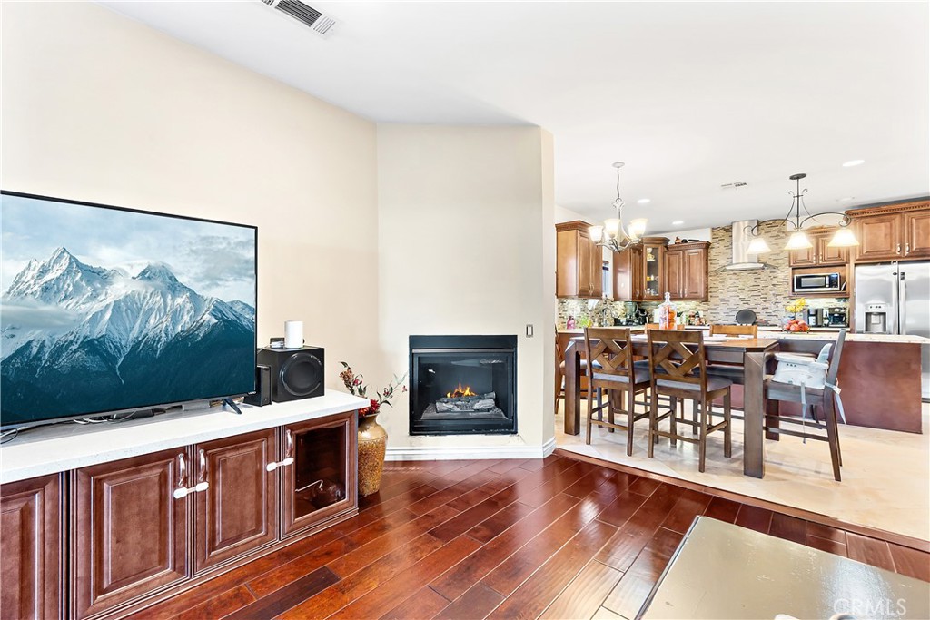 MLS #DW25229258 image #22