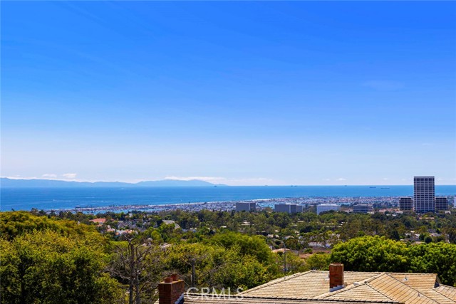 3 Harbor Ridge Drive, Newport Beach CA: https://media.crmls.org/medias/f3992276-64b4-406f-a27f-fd7dab48780c.jpg