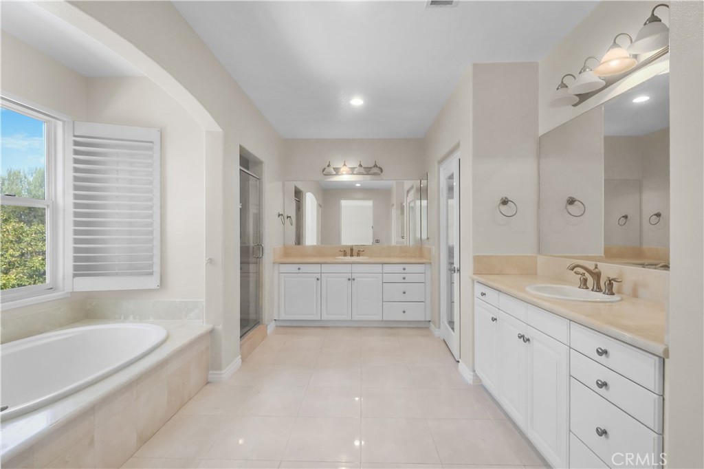 MLS #PW25246493 image #24