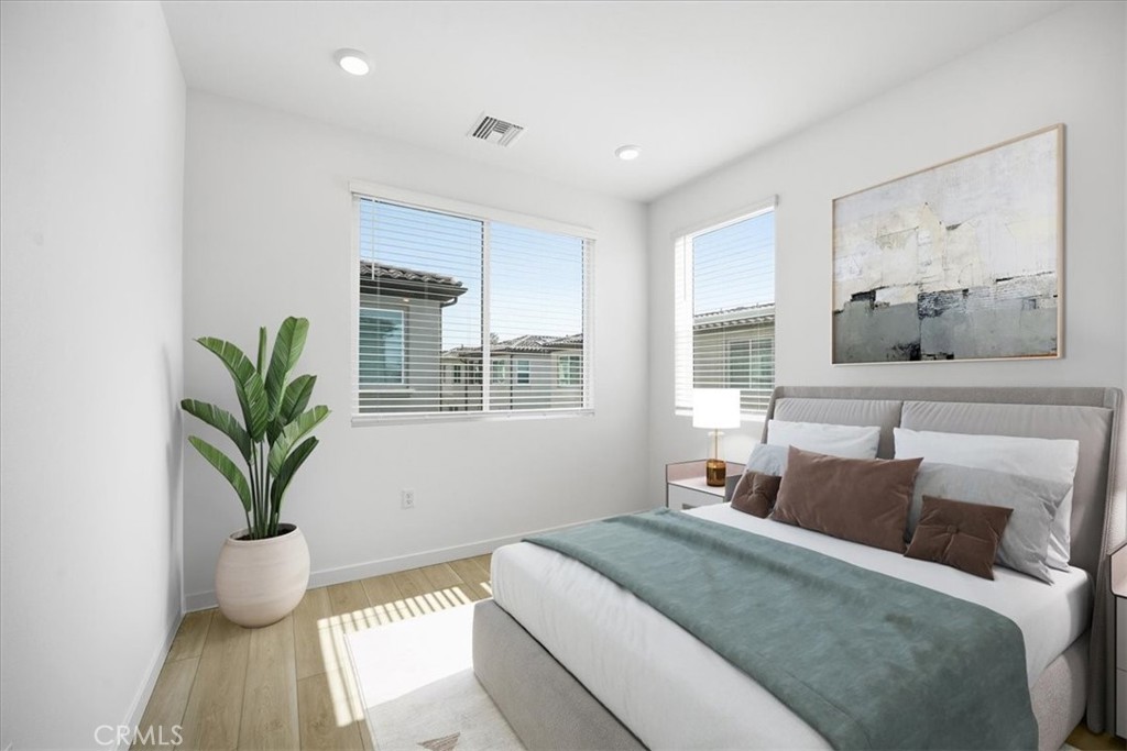 MLS #IV25250152 image #25