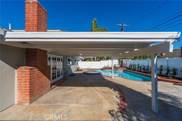 Detail Gallery Image 27 of 34 For 19812 Lexington Ln, Huntington Beach,  CA 92646 - 5 Beds | 3 Baths