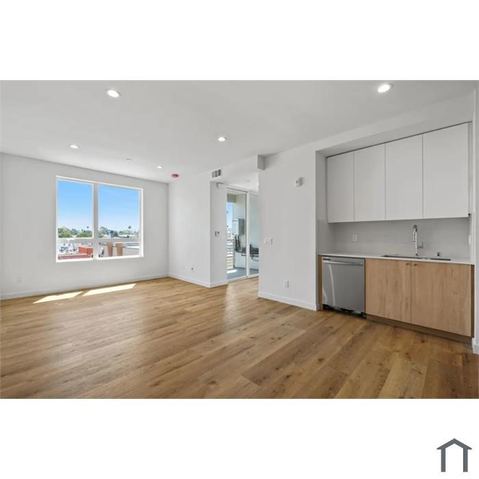 MLS #SR26179746 image #12