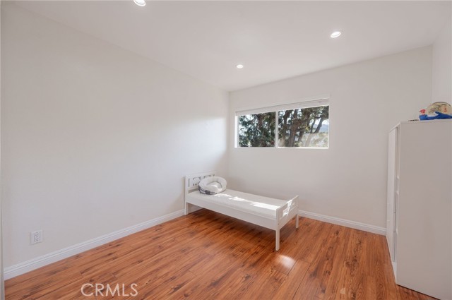 Detail Gallery Image 18 of 54 For 121 Sinclair Ave #207,  Glendale,  CA 91206 - 2 Beds | 2 Baths
