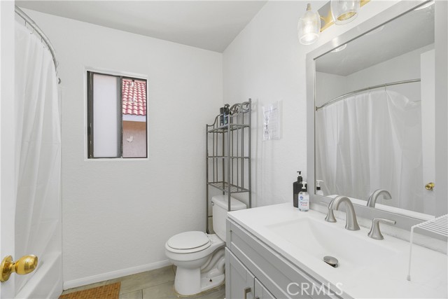 Detail Gallery Image 34 of 34 For 15660 Lake Ridge Rd, Lake Elsinore,  CA 92530 - 4 Beds | 2/1 Baths