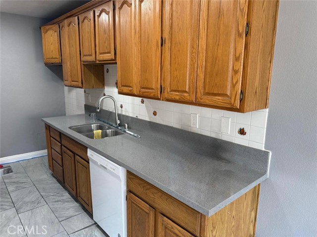 Detail Gallery Image 7 of 49 For 212 S Kraemer Bld #1212,  Placentia,  CA 92870 - 3 Beds | 2 Baths