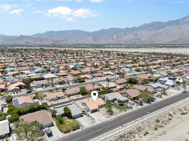 67305 Verona Road, Cathedral City CA: https://media.crmls.org/medias/f39d2de4-0181-4bf4-b7ab-24900e3334dc.jpg