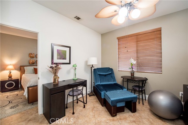 1151 Paseo Tasco Circle, Corona CA: https://media.crmls.org/medias/f39f384d-cd5a-44ec-9922-fc841c7b64dd.jpg