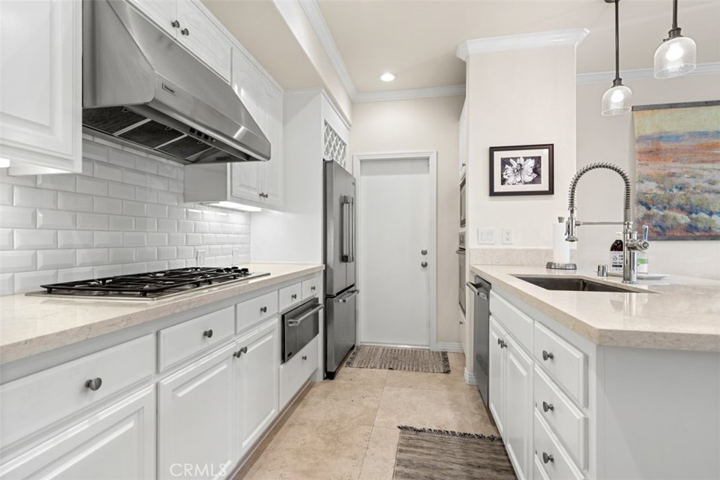 MLS #OC25264387 image #12