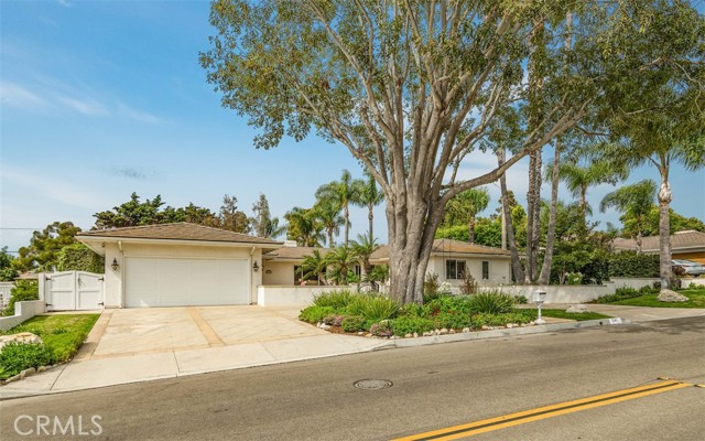 541 Paseo Lunado, Palos Verdes Estates, California 90274, 4 Bedrooms Bedrooms, ,3 BathroomsBathrooms,Residential,Sold,Paseo Lunado,PV21184616