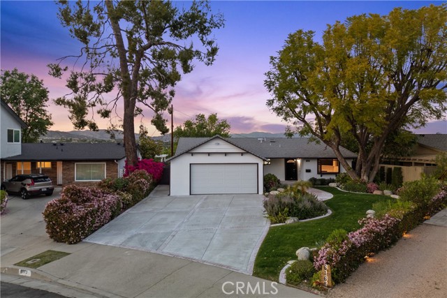 Detail Gallery Image 1 of 72 For 6172 Dalecrest Ave, Woodland Hills,  CA 91367 - 3 Beds | 2 Baths