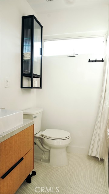 2142 Fargo Street photo 64
