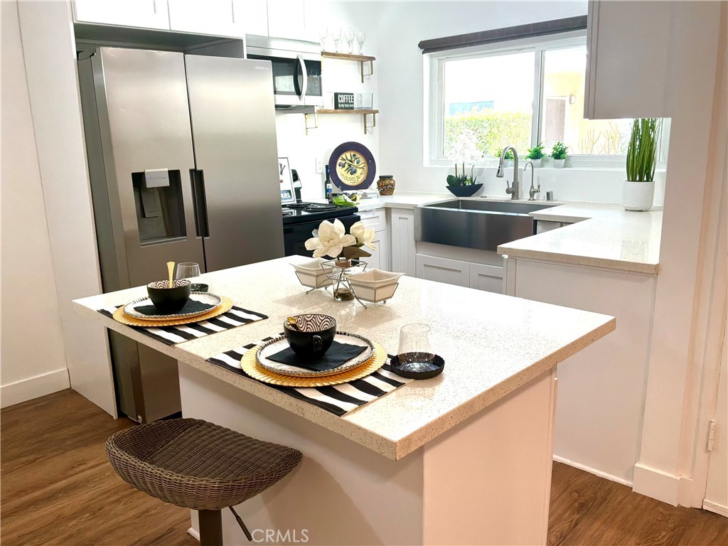5232 Corteen Place #7