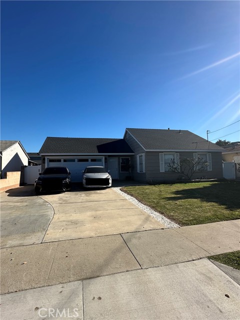 Front Image Thumbnail for CRDW26055719