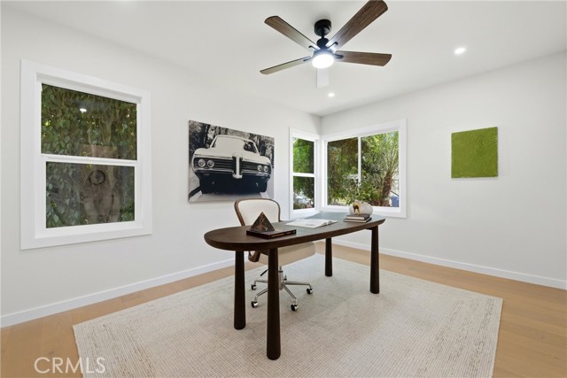 Detail Gallery Image 23 of 33 For 2563 S Bentley, Los Angeles,  CA 90064 - 3 Beds | 3 Baths