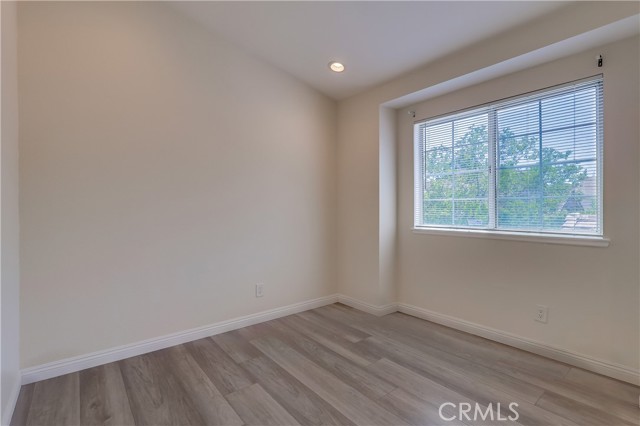 1876 Forest Drive, Azusa CA: https://media.crmls.org/medias/f3a545d6-2ce3-4e60-b469-7555bf21aac1.jpg