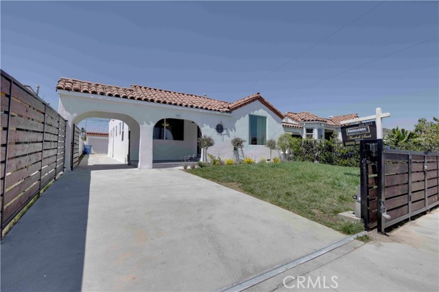 7731 Normandie Avenue, Los Angeles, California 90044, 3 Bedrooms Bedrooms, ,2 BathroomsBathrooms,Single Family Residence,For Sale,Normandie,DW24173483