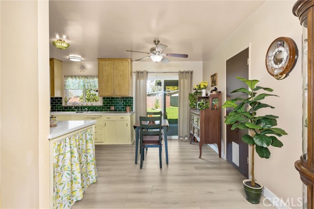 Detail Gallery Image 8 of 24 For 1282 N California, Beaumont,  CA 92223 - 2 Beds | 1 Baths