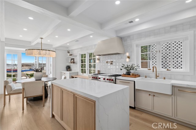 1927 Bayside Drive, Corona del Mar CA: https://media.crmls.org/medias/f3a67260-c371-46a2-b37d-fea62228a696.jpg