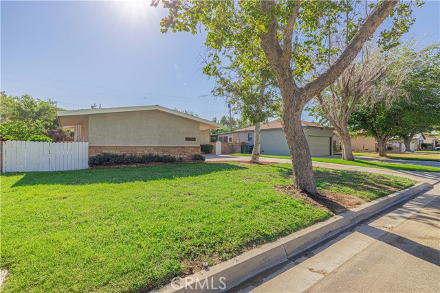 Image 3 for 44432 Lowtree Ave, Lancaster, CA 93534