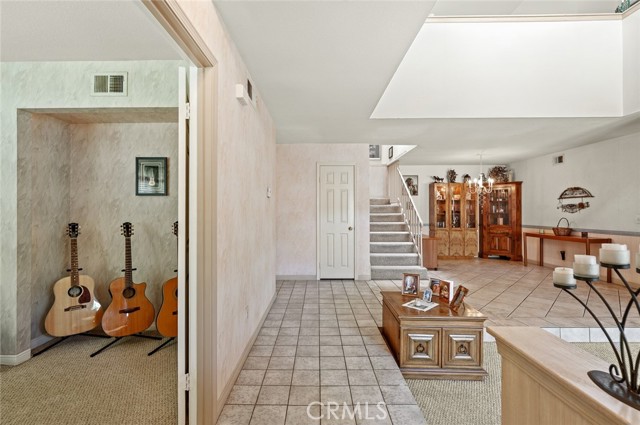 Detail Gallery Image 12 of 49 For 953 Alleghany Cir, San Dimas,  CA 91773 - 4 Beds | 3 Baths