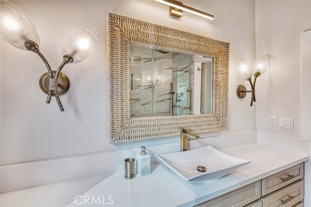 Detail Gallery Image 35 of 40 For 410 Acacia, Corona Del Mar,  CA 92625 - 2 Beds | 2 Baths