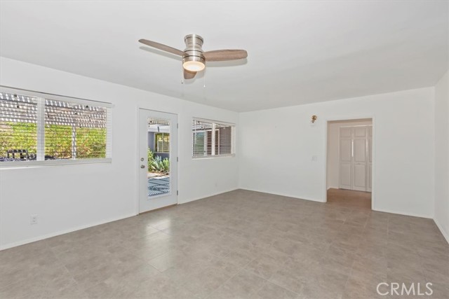 62171 Campanula Street, Joshua Tree CA: https://media.crmls.org/medias/f3a97736-3338-4d94-8857-20cdc2c95b40.jpg