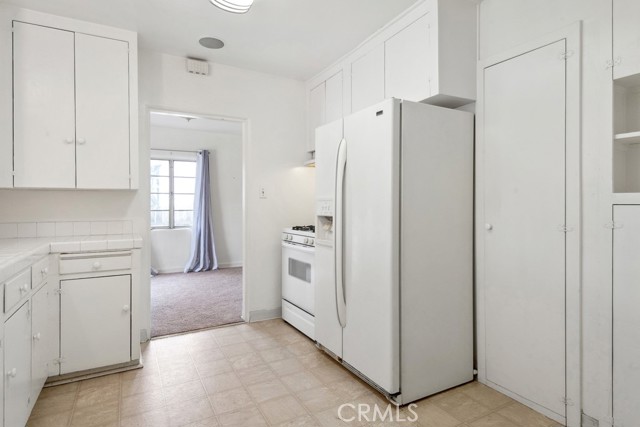 331 W 25th Street, San Bernardino CA: https://media.crmls.org/medias/f3aa5487-cf49-4e7b-8554-53628ab05b96.jpg
