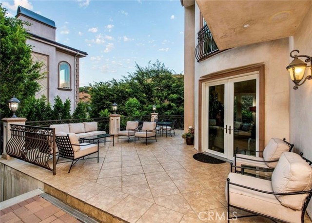 Detail Gallery Image 25 of 26 For 1441 Robmar, Beverly Hills,  CA 90210 - 7 Beds | 7/1 Baths